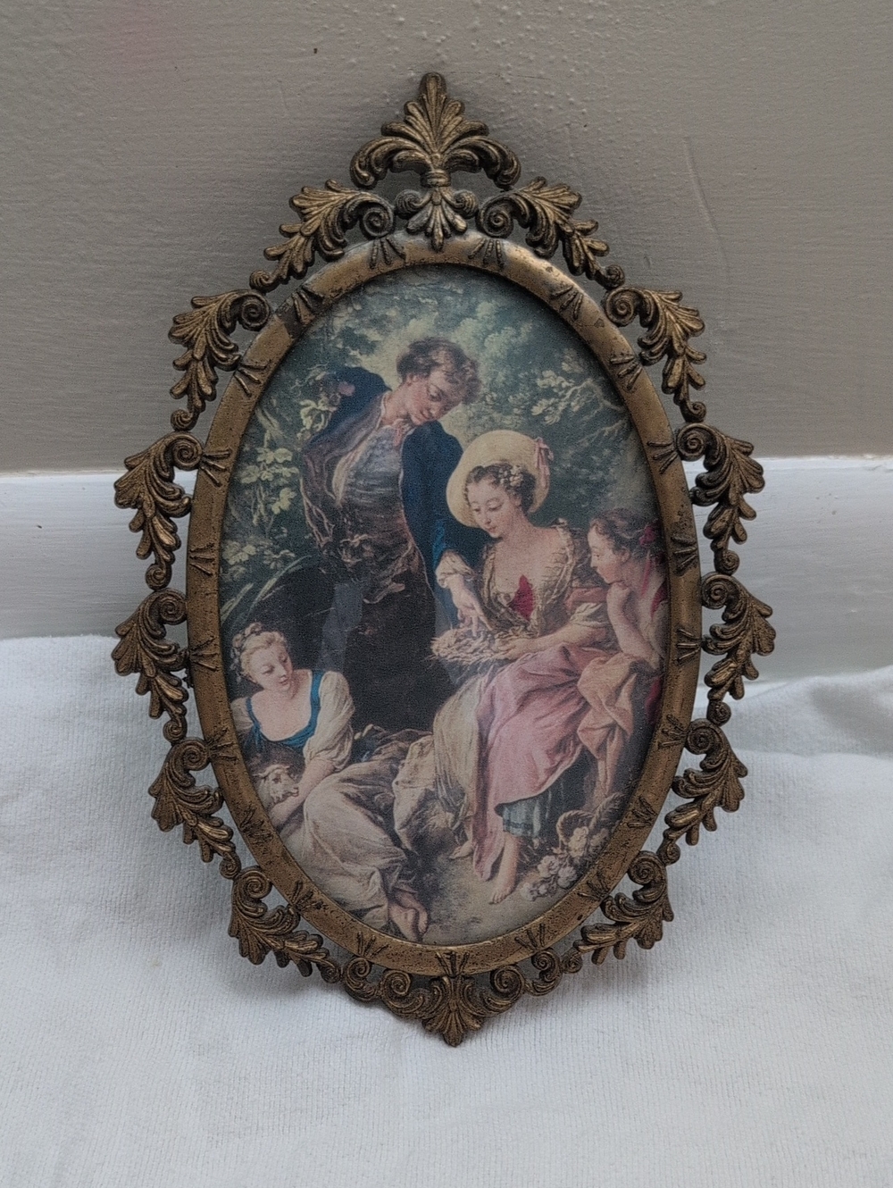 Vintage Ornate Gold Oval Decorative Frame with Pastoral Print